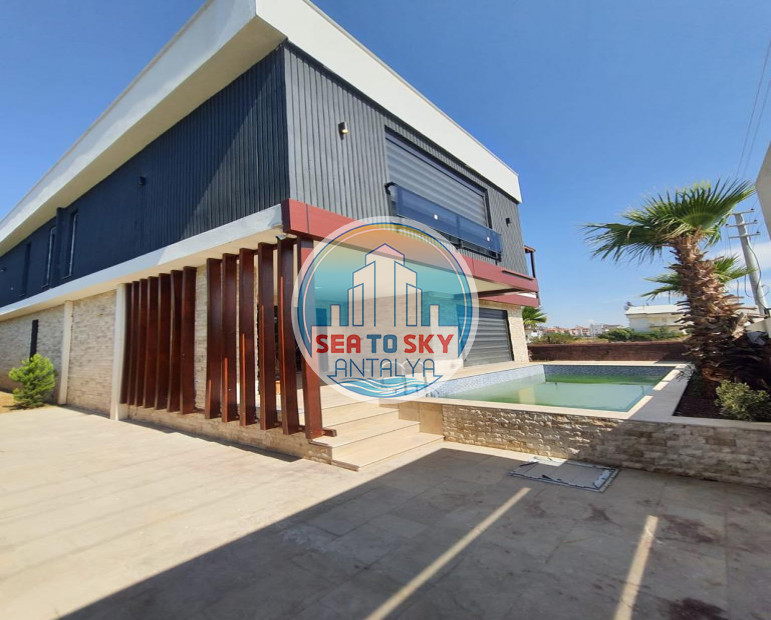 Detached villa for sale in Turkey Antalya Dosemealti