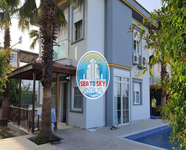 Detached villa for sale in Antalya Belek